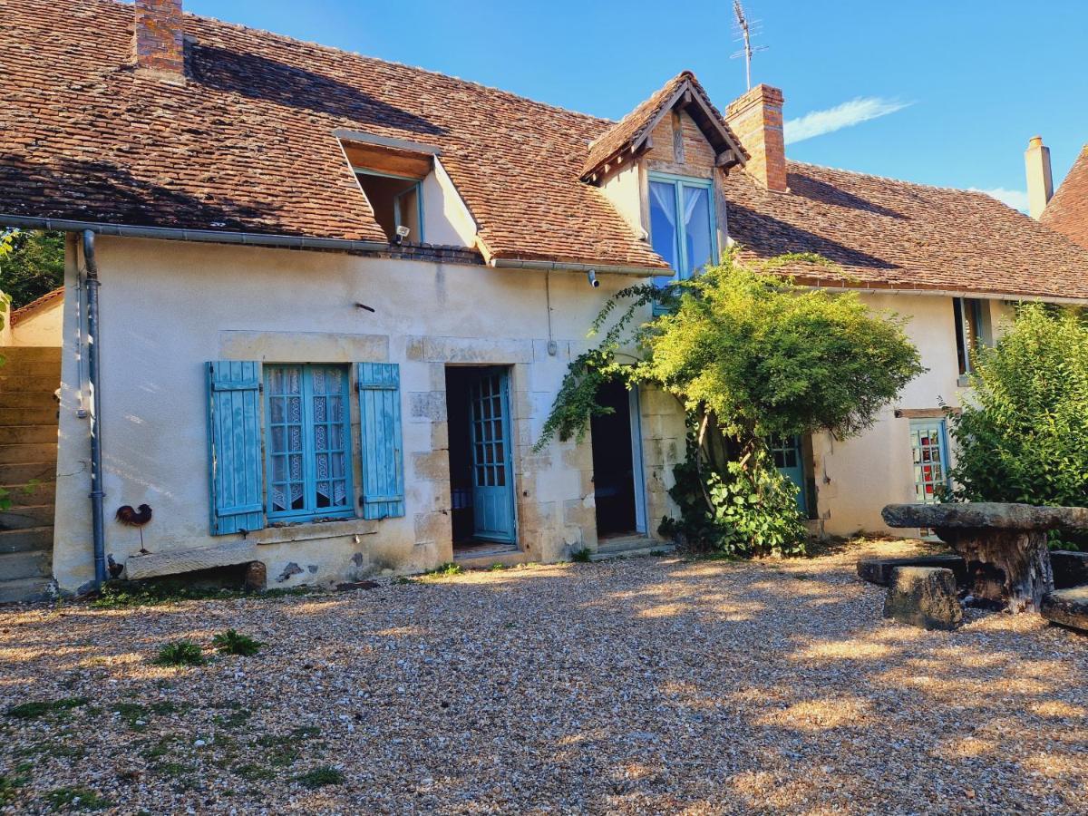 Ferme Equestre & Chambres D'Hotes Gateau Stables Proche Guedelon Saint-Amand-en-Puisaye Exterior foto